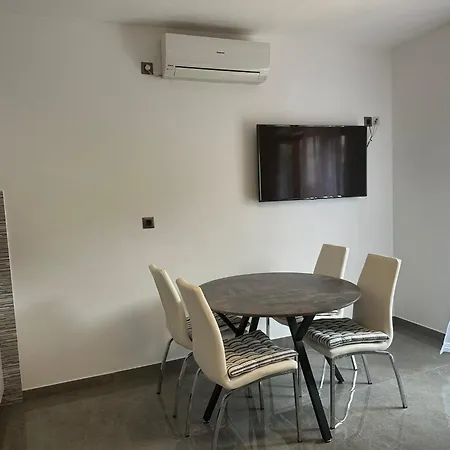 Apartament Luka