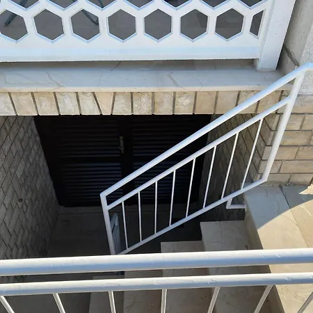 Luka Appartamento Baška